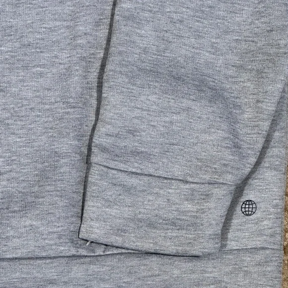 Adidas Essentials Fleece 3-Stripes men's sweatshirt size XL - Picture 4 of 6